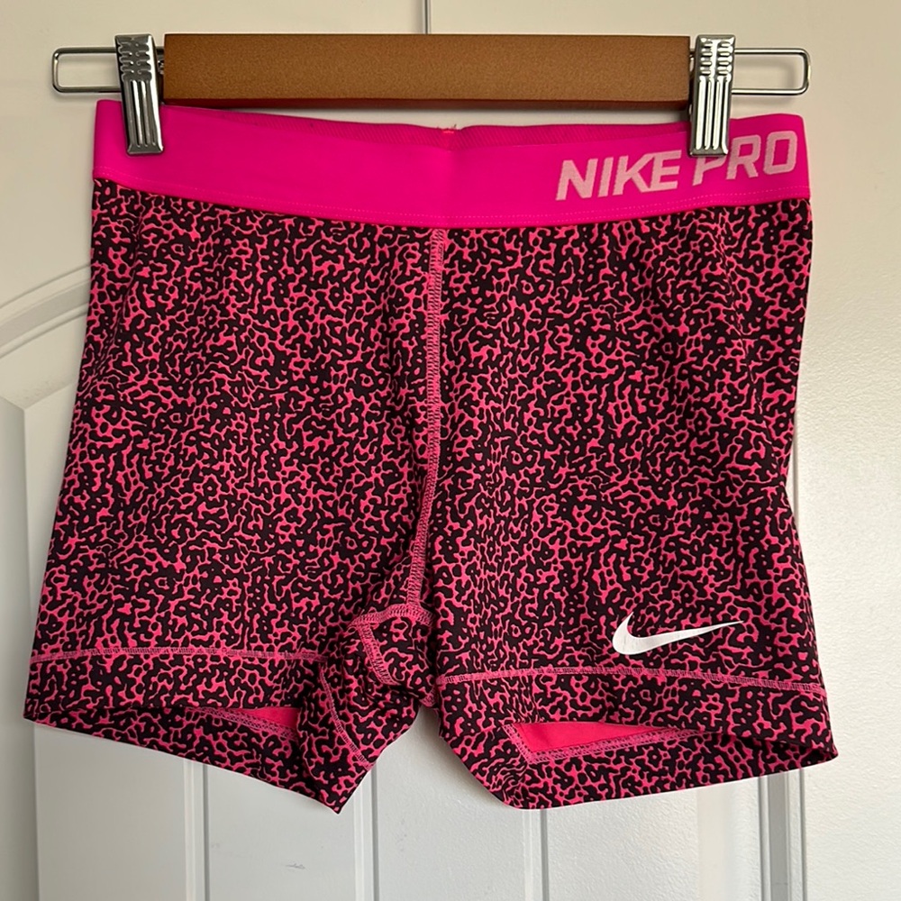 Nike Pro Women's Pink Patterned Shorts